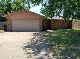 5017 Ridgeview Ave, Enid, OK 73703