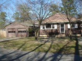 1980 Sweetwood Dr, Forked River, NJ 08731