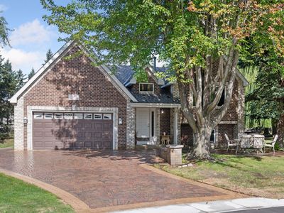 8880 Holly Ln N, Maple Grove, MN, 55311