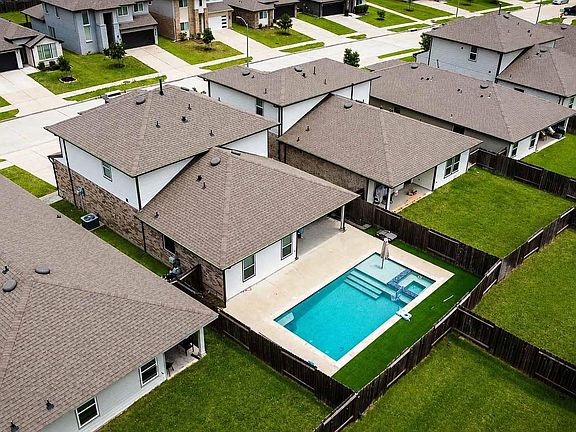 4th image of 7519 Ramsgate Cliff Ln