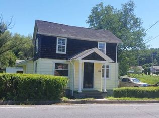 1084 Cardiff Rd, Nanty Glo, PA 15943