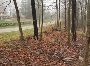 842 Hedges Rd, Xenia, OH 45385