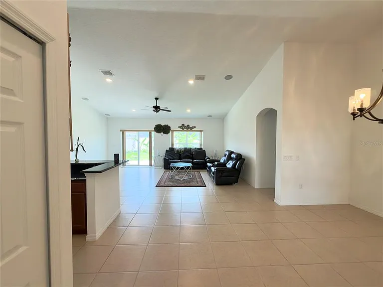 3311 Bent Paddle Dr — Photo 4