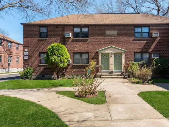 245-36 62nd Avenue #Upper, Douglaston, NY 11362