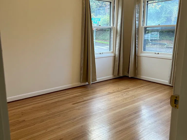 5005 SE Woodward St — Photo 7