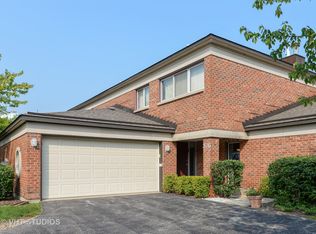 376 Milford Rd, Deerfield, IL 60015