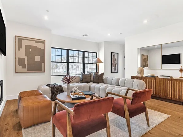 20 Audubon Way #309, Canton, MA 02021