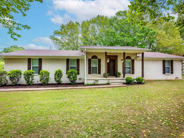 10 Pinewood St, Cabot, AR 72023