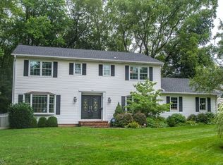 4 Thayer Ct, Florham Park, NJ 07932