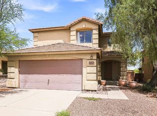 2426 W Silverbell Tree Dr, Tucson, AZ 85745
