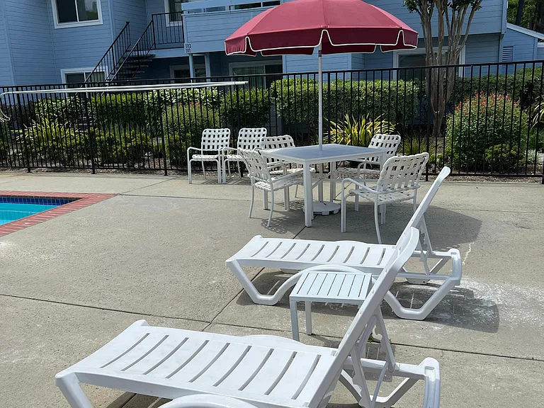 Windemere Apartments — Photo 36