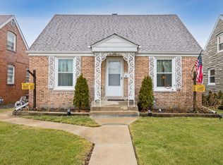 7920 W Wellington Ave, Elmwood Park, IL 60707