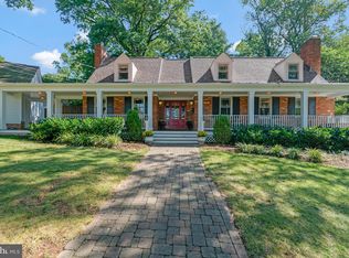 3413 N Buchanan St, Arlington, VA 22207