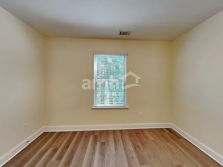 2474 Beal St — Photo 19