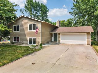 112335 Chatfield Ct, Chaska, MN 55318