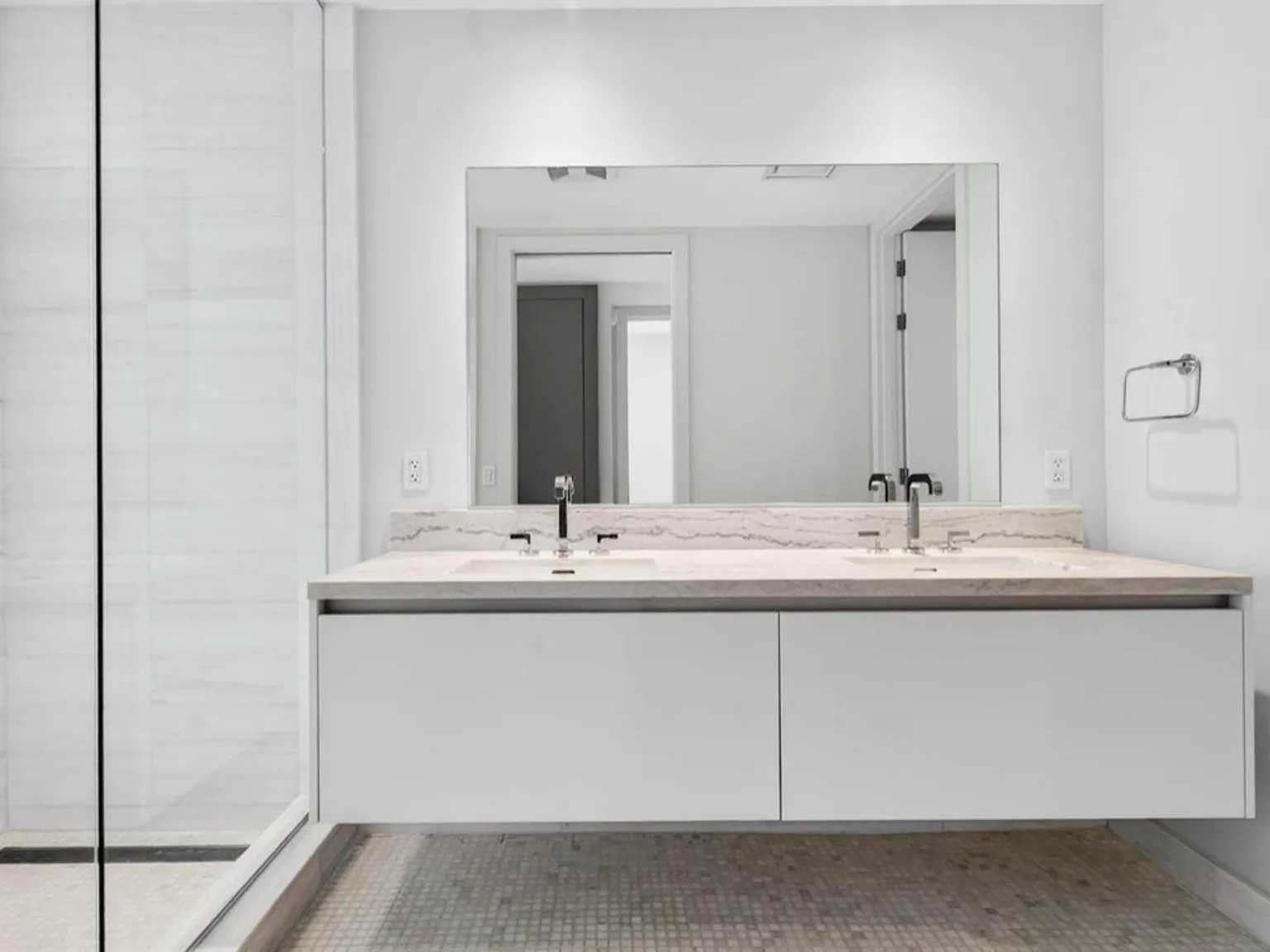2 bed, 2.5 bath, 1505 sqft, $7,500 — Photo 4