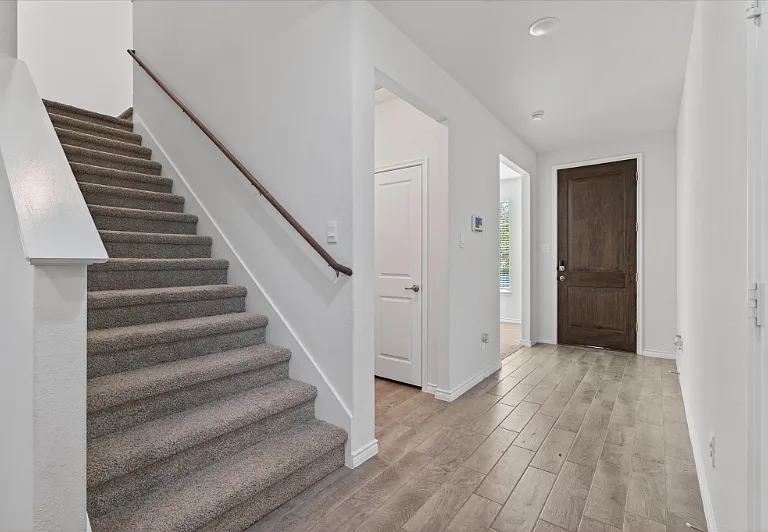 8129 Trudy Ln — Photo 18