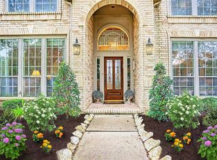 1127 Summer Brk, Sugar Land, TX 77479