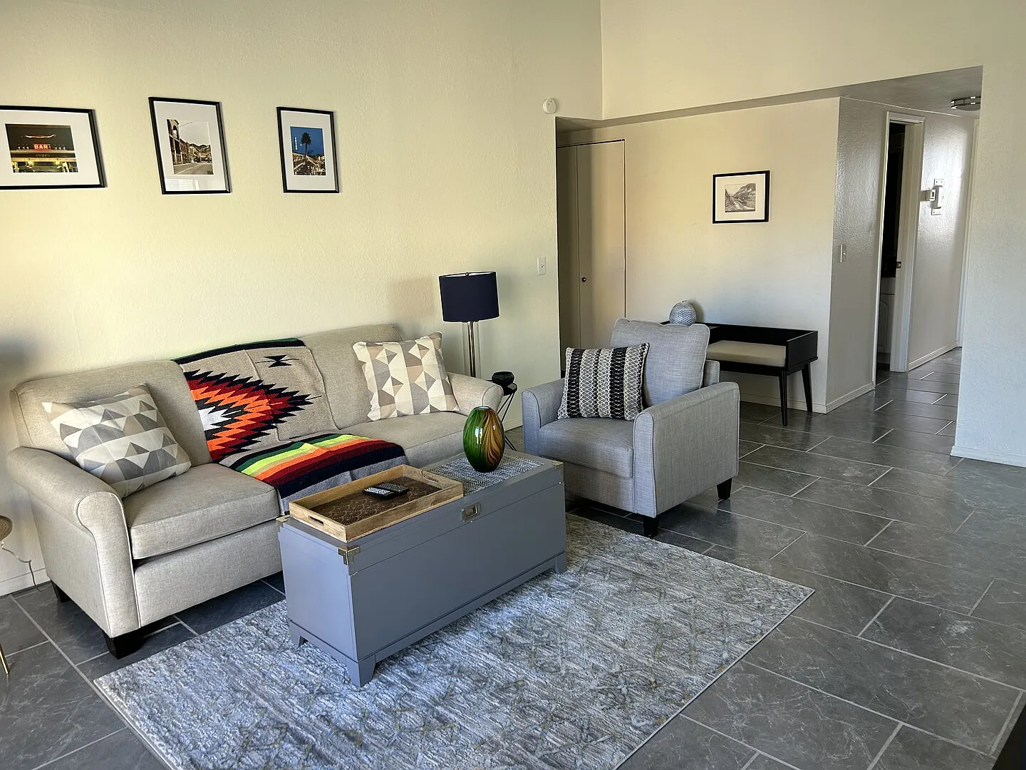 Spacious Condo with Balcony and Views of the Mountains — Photo 4