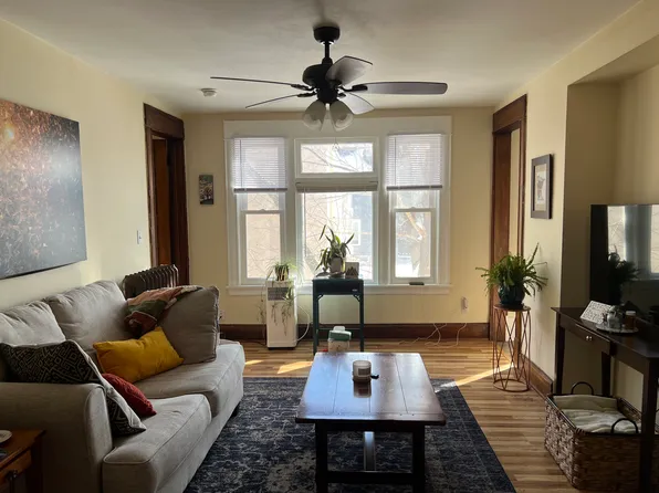 2530 Dupont Ave S, Minneapolis, MN