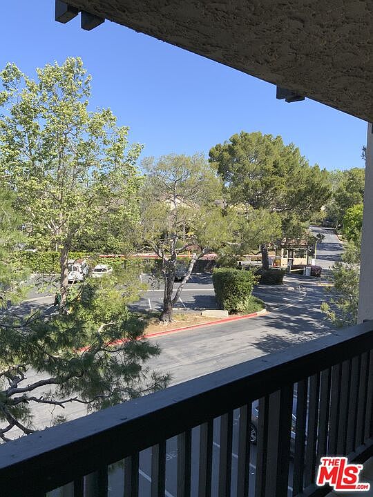 1st image of 3205 Raintree Cir