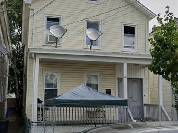 25 Alexander St #1&2, New Brunswick, NJ 08901