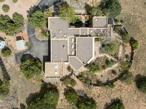 12 Sierra Lavanda, Santa Fe, NM 87507