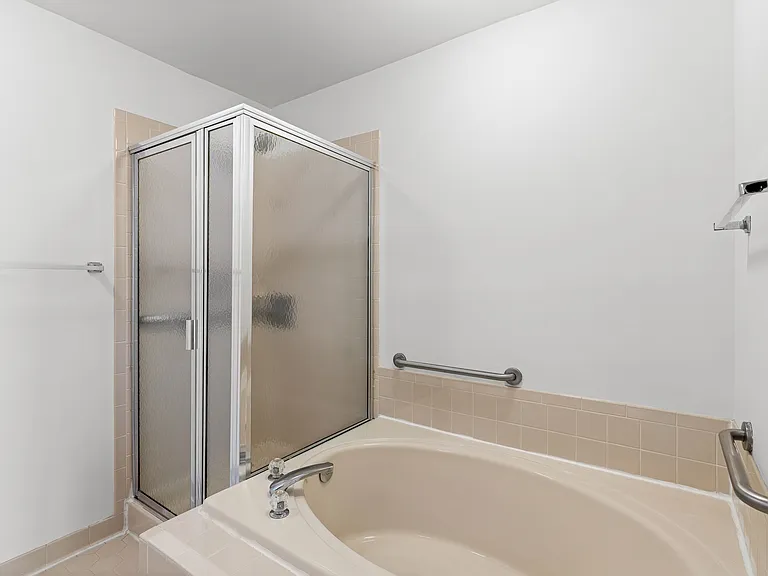 11318 Savannah Dr — Photo 10
