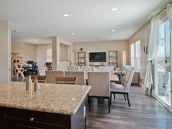5th image of 20319 Amorette Ct