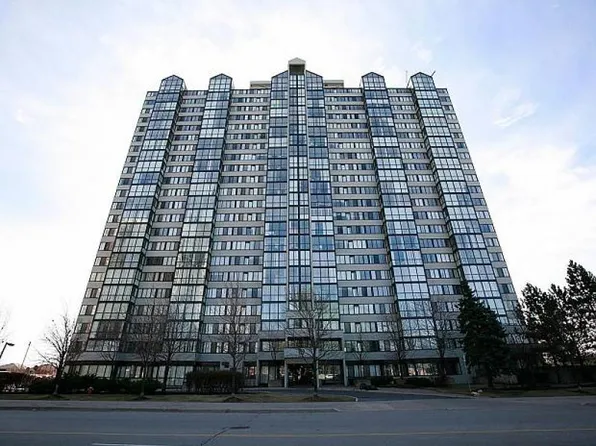 350 Webb Dr, Mississauga, ON