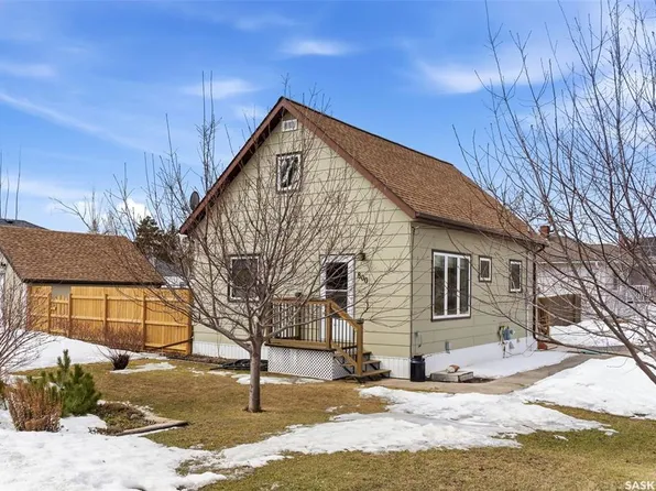 800 Pheasant STREET, Grenfell, SK S0G 2B0