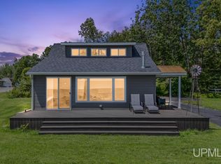 3988 M Rd, Escanaba, MI 49829