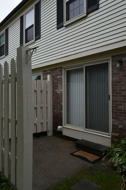 1st image of 1517 Dover Hl N