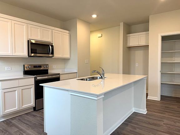 2nd image of 1204 Wild Leaf Way