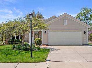 2103 Somerset Ct, Waukesha, WI 53186