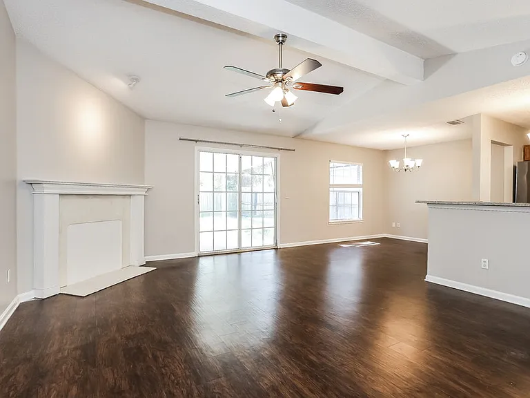 7810 Spring Branch Dr S — Photo 3