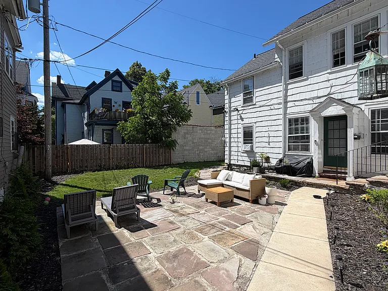 36 Irving Pl #3 — Photo 13