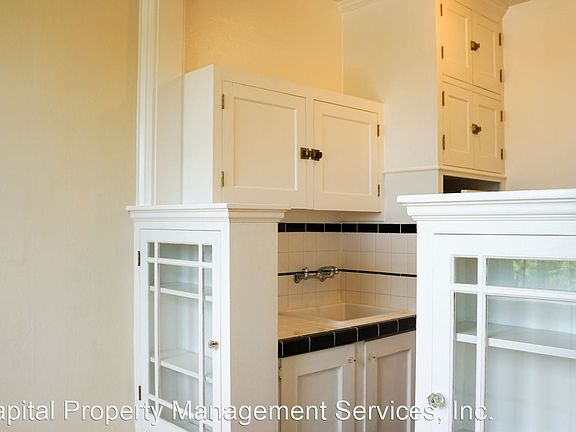 4th image of 1034 NW 21st Ave #35