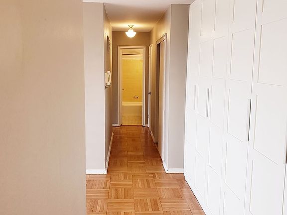 5th image of 4555 Henry Hudson Pkwy APT 708