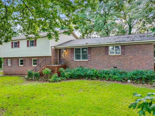 5068 Meadow Cir E, Southside, AL 35907