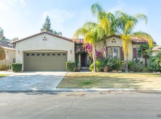 4921 Pelican Hill Dr, Bakersfield, CA 93312