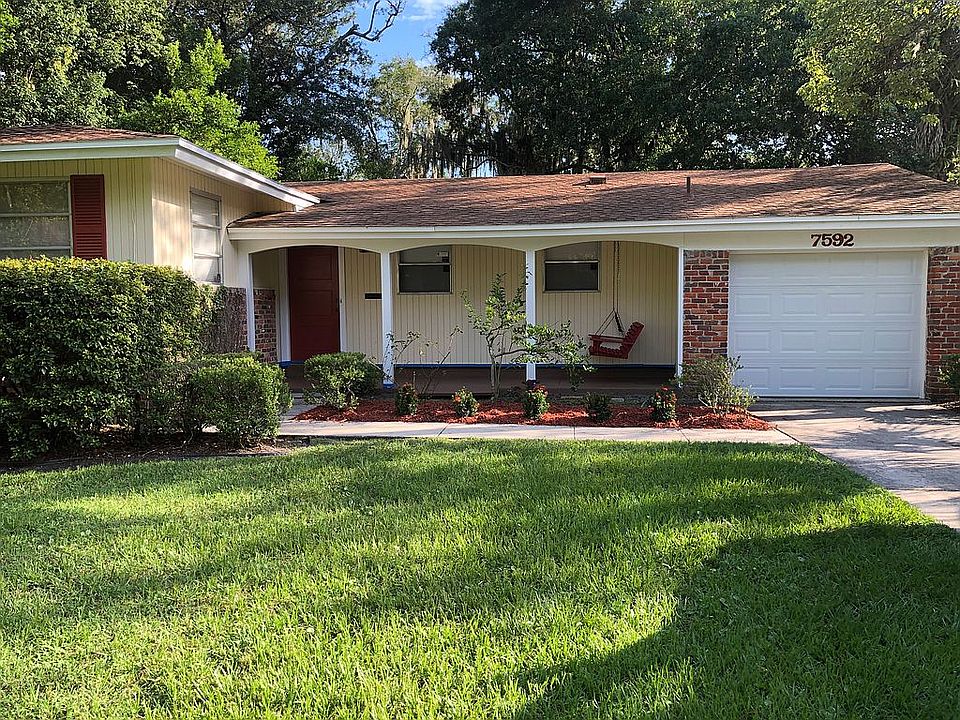 San Jose area lake house