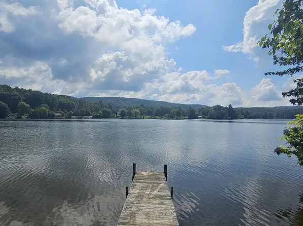 167 Kapitan Road, Sudbury, VT 05733