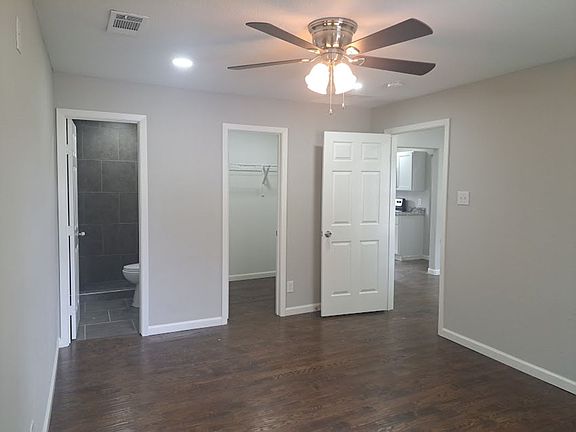 5th image of 2103 William Brewster Dr