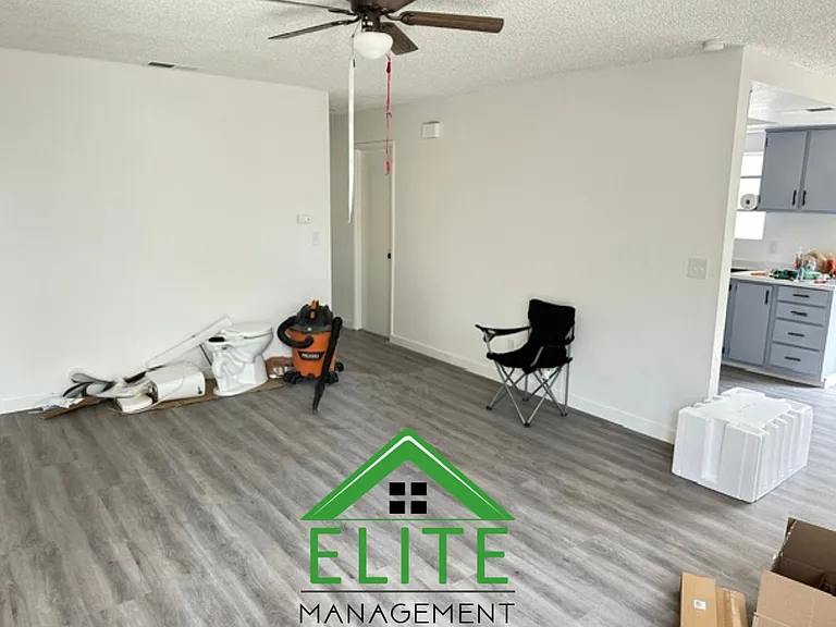 3831 Rion Way — Photo 2