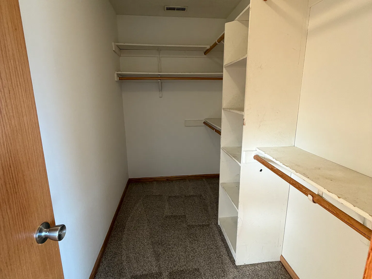 3 bed, 1369 sqft, $1,750 — Photo 3