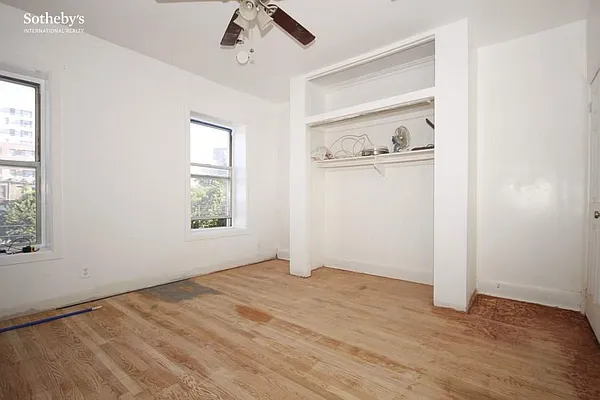 Rented by Sotheby's International Realty | media 23