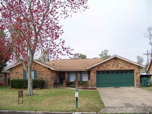 1st image of 4327 Memorial Dr
