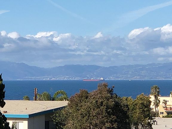 Santa Monica Bay with Santa Monica and Malibu in the distance..