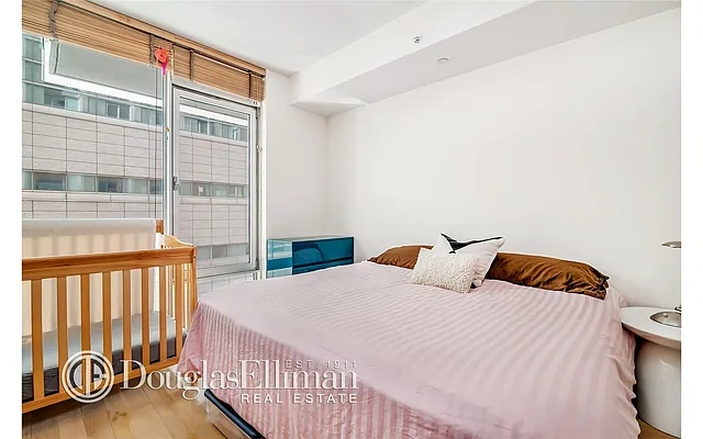 Rented by Douglas Elliman | media 27